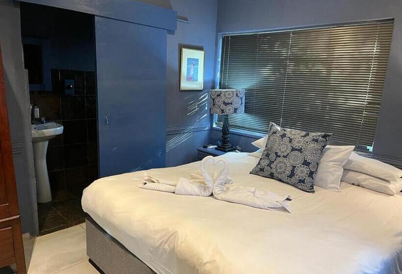 Family Suite, Shangri La Country Hotel & Spa