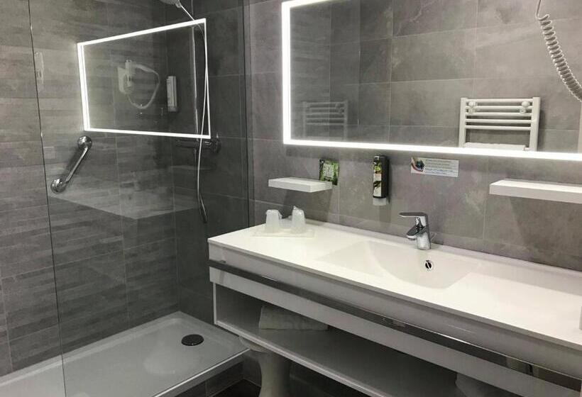 اتاق سوپریور, Logis Hotel Arc En Ciel