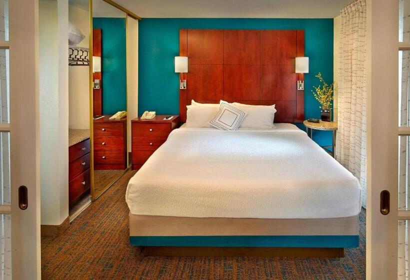 Люкс Кровать Кинг, Residence Inn Boston Tewksbury/andover