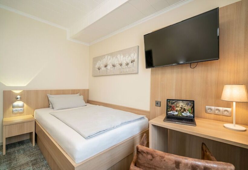 Номер Стандарт Индивидуальный, Np Hotel Königshof