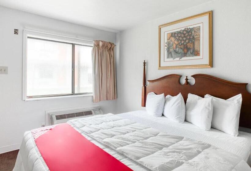 חדר סטנדרט עם מיטת קינג, OYO Hotel San Antonio East