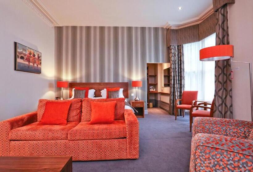 Полулюкс, Belmont Hotel Leicester