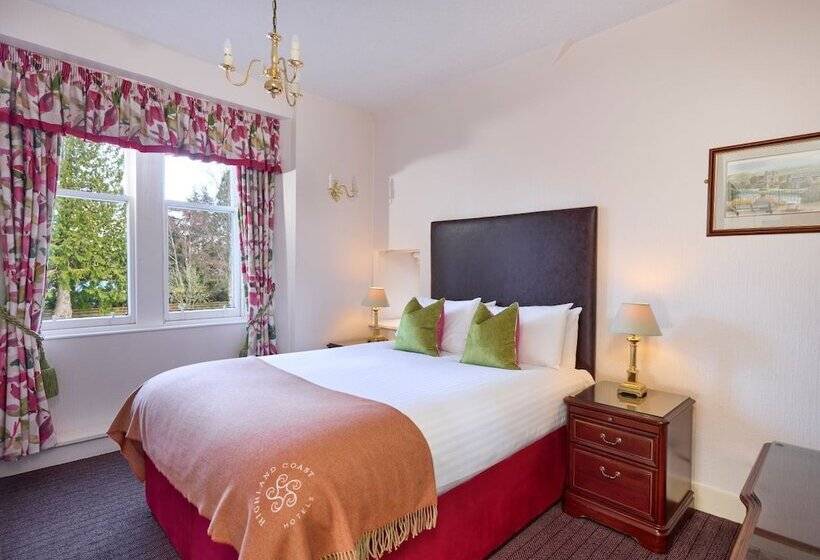 Номер Стандарт, Inverness Lochardil House