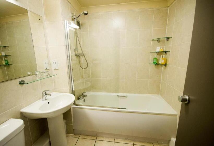 스탠다드 룸, Crown Hotel Wetheral
