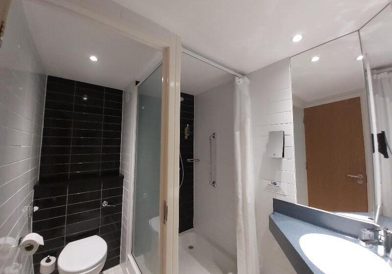 Номер Стандарт, Holiday Inn Express York, An Ihg