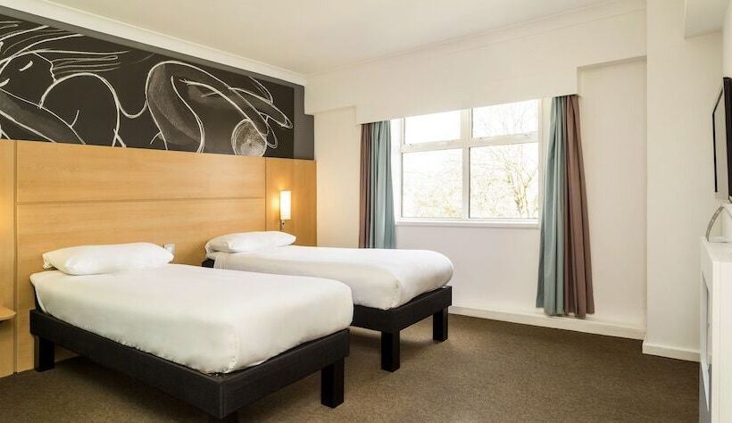 Номер Стандарт, Ibis Birmingham Centre New Street Station
