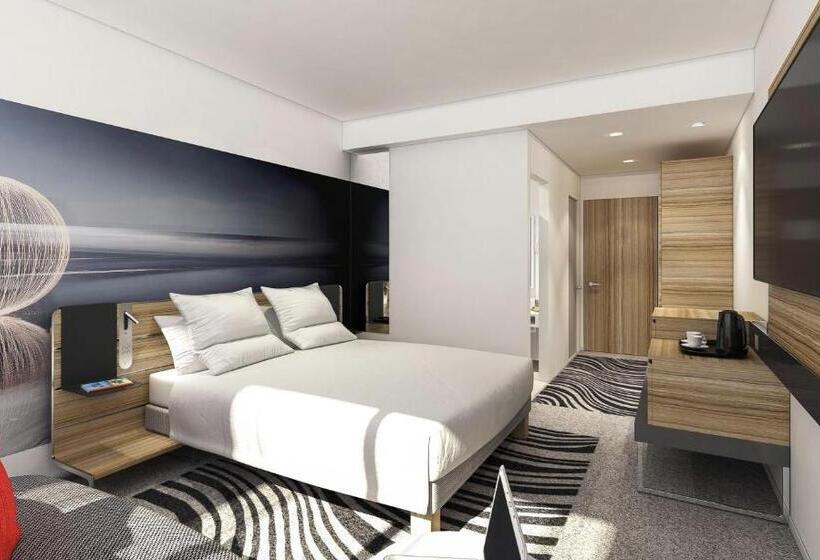 Номер Superior, Novotel London Waterloo