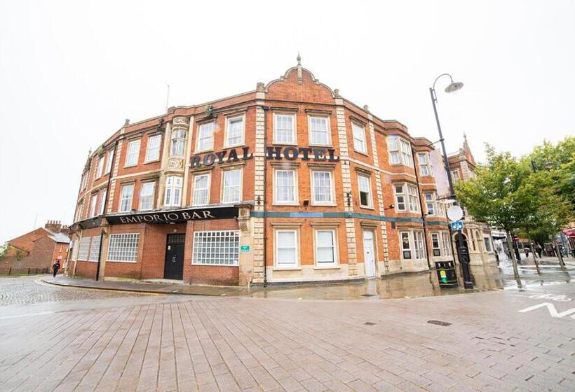 Четырехместный Номер Стандарт, Royal Hotel Kettering