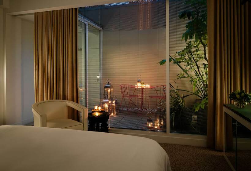 Номер Deluxe, St Martins Lane London
