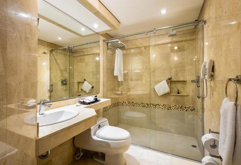 Номер Superior, Dann Carlton Bogota