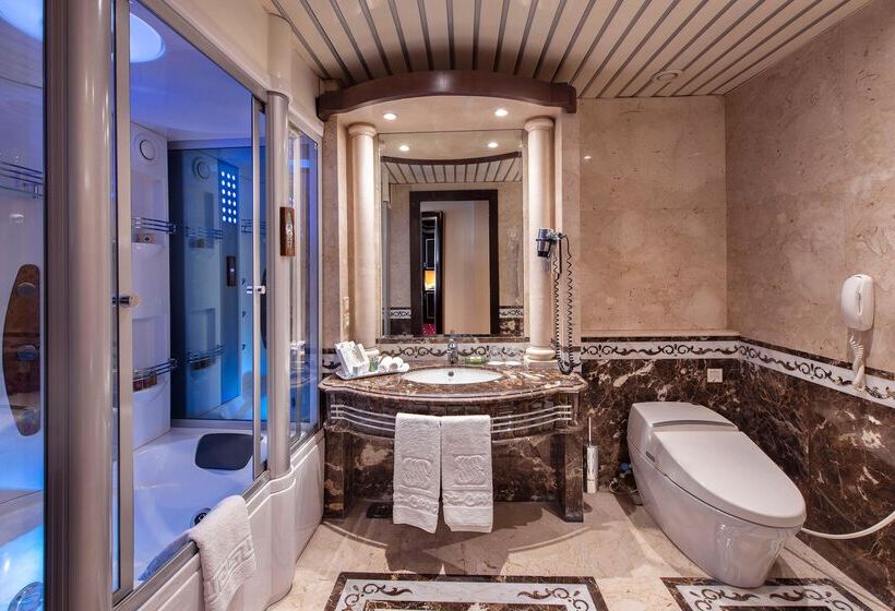 اتاق رویال, Sonesta St. George Hotel   Convention Center