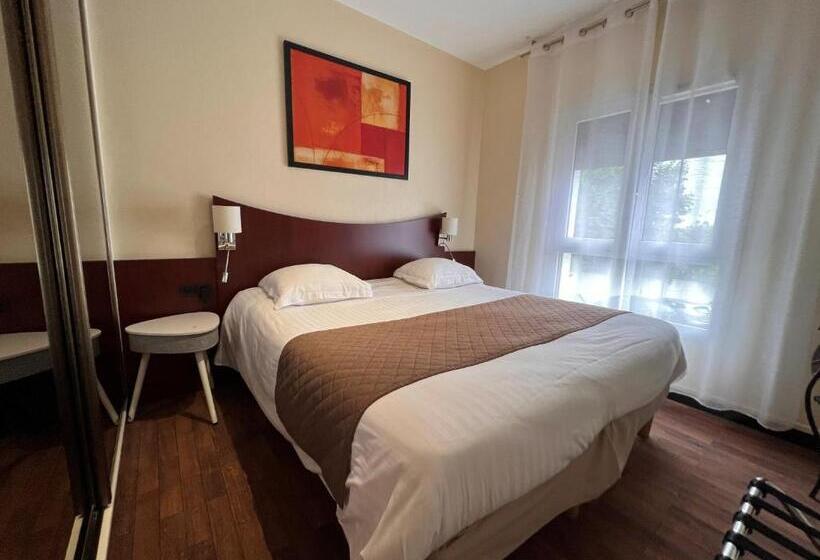 Апартаменты Superior 1 Спальня, Logis Hotel Center