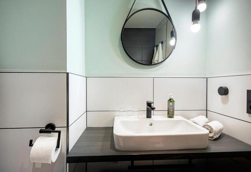 Номер бизнес-класса, Achat Hotel Stuttgart Airport Messe