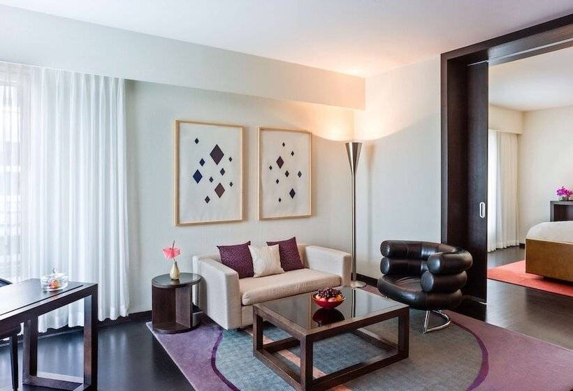 Suite, Grand Hyatt Berlin
