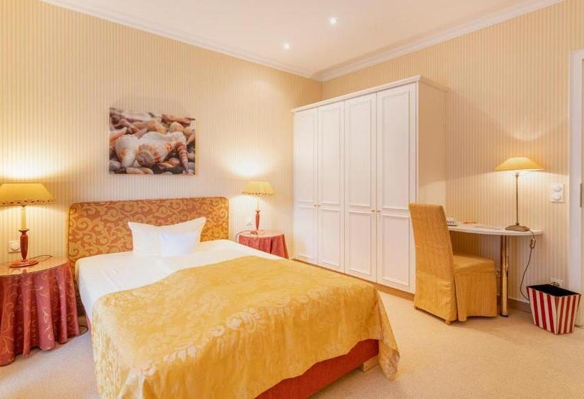 스탠다드 스튜디오, Strandhotel Sylt Westerland