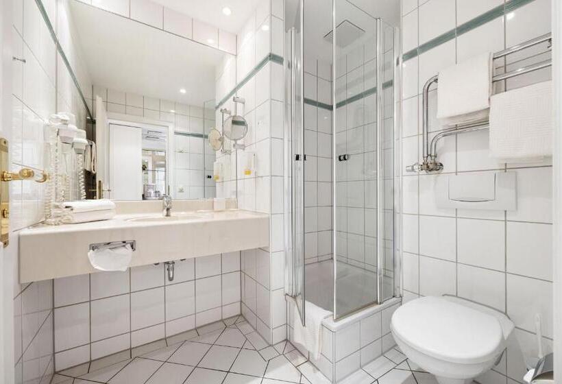스탠다드 스튜디오, Strandhotel Sylt Westerland