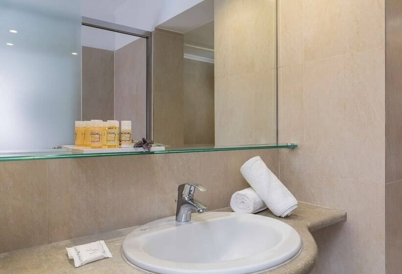주니어 스위트, Best Western Plus Hotel Plaza