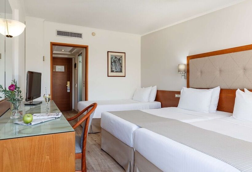 스탠다드 도시전망 룸, Best Western Plus Hotel Plaza
