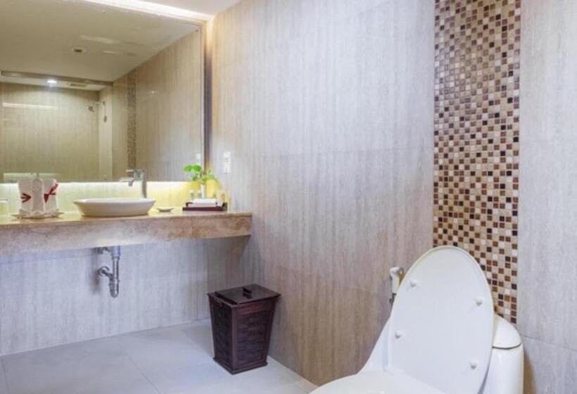 اتاق لوکس, Sahid Surabaya