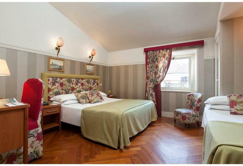 Habitación Estándar, Kennedy
