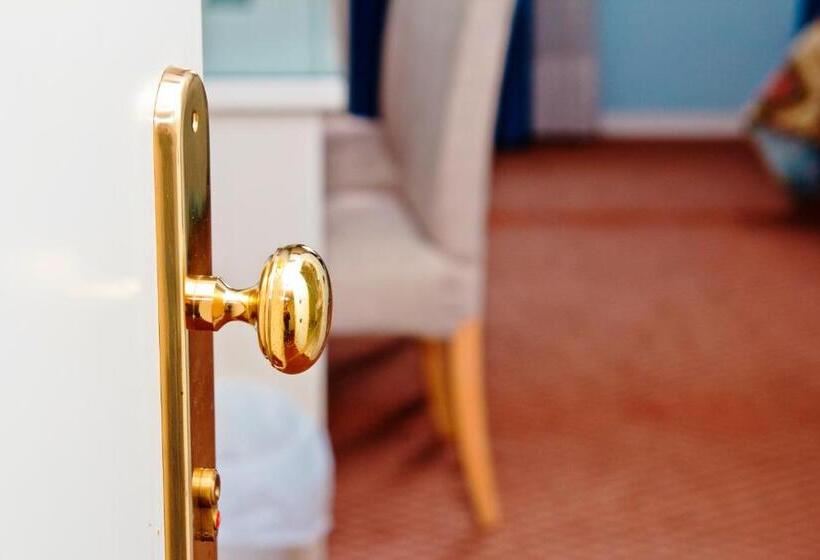 Номер Стандарт, Il Grifo Hotel E Bisteccheria Toscana