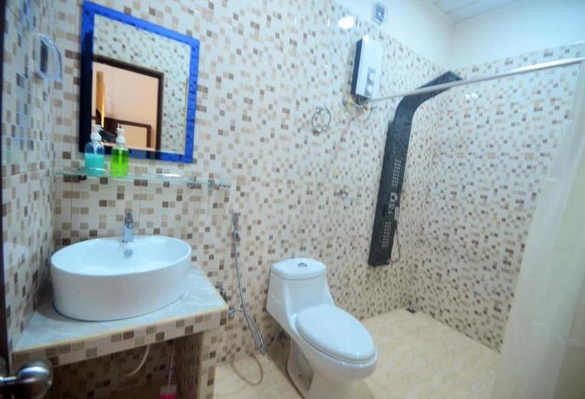 اتاق استاندارد, Evila Inn   Thoddoo