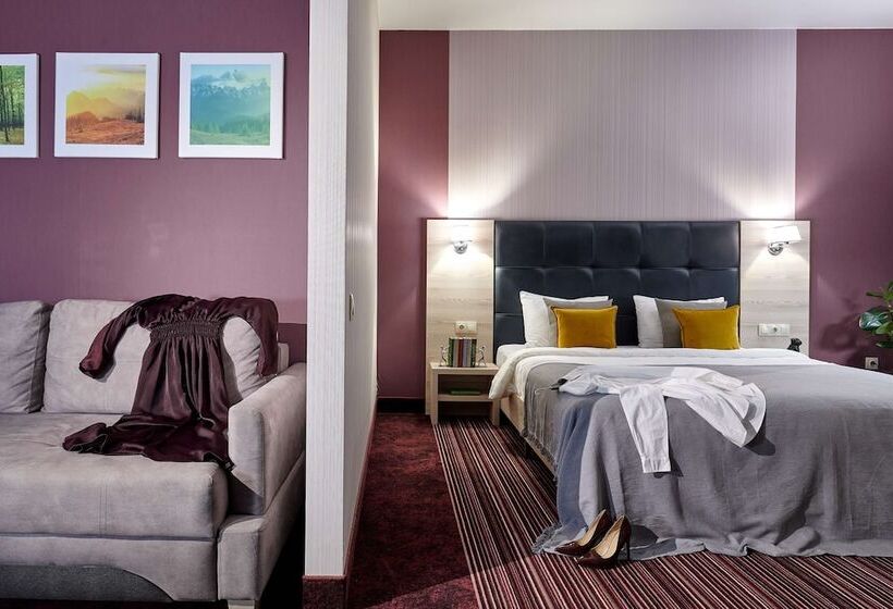 Президентский Люкс, Golden Tulip Krasnodar