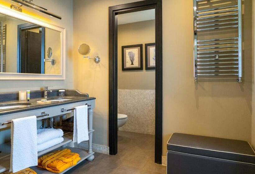 Deluxe Svit Havsutsikt, Villa Ducale