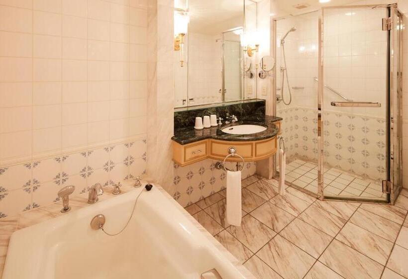 Quarto Triplo Deluxe, Grand Nikko Tokyo Daiba