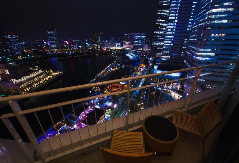 Номер Executive Вид на Парк, The Yokohama Bay Hotel Tokyu