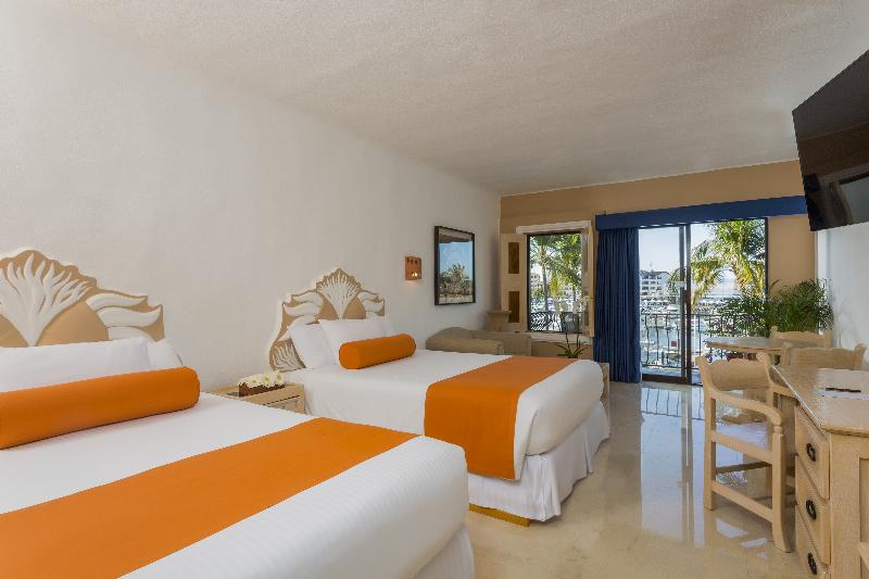 غرفة قياسية ذات إطلالة, Flamingo Vallarta Hotel & Marina
