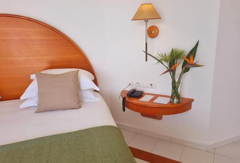 디럭스 룸 가든 전망, Marina Smir Hotel & Spa