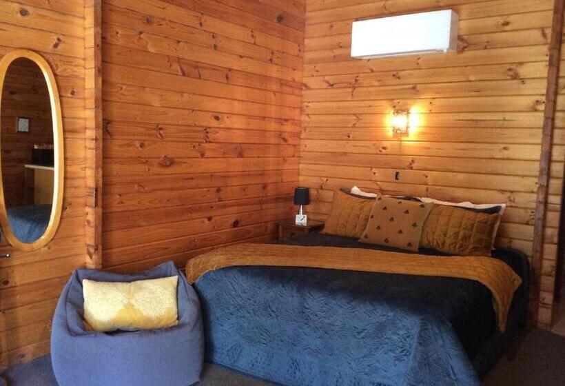 스위트 킹사이즈 침대, Alpine Lodge Motel