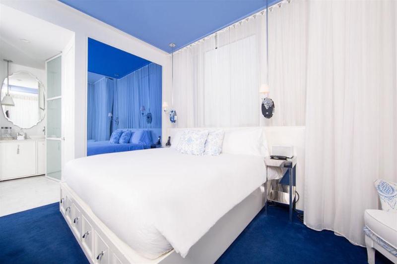 Полулюкс, Radisson  Plaza Del Bosque
