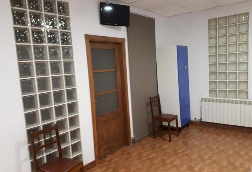 Четырехместный Номер Стандарт, Pension Vilanova