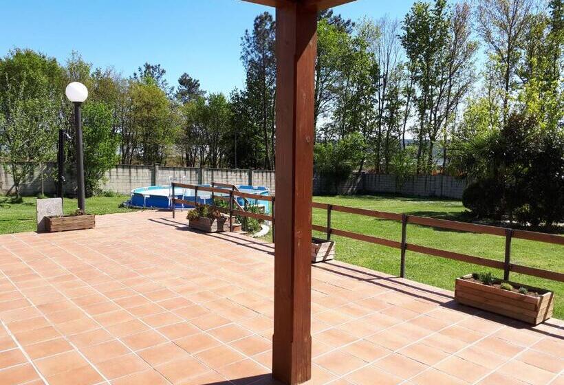 Апартаменты 1 Спальня Вид на Сад, Pension Vilanova