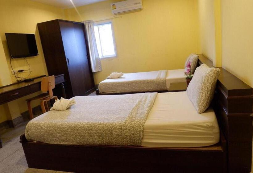 Quarto Superior com Terraço, Sri Krungthep