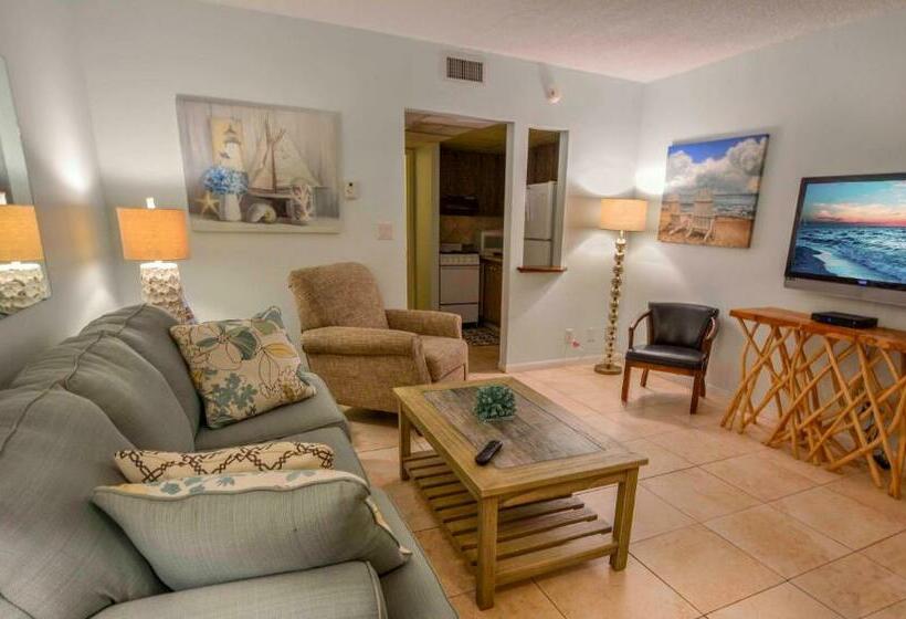 סוויטה נוף לבריכה, Sea Cliff Motel