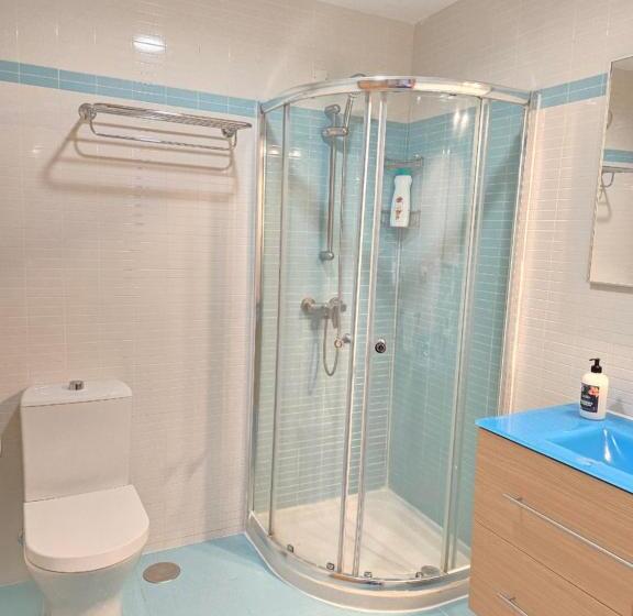 Quarto Estandar Banheiro Compartilhado, Pensión Pedrouzo