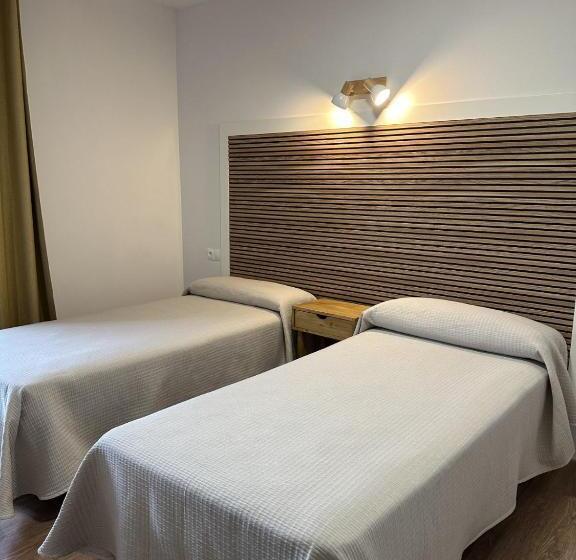 Habitación Estándar con Balcón, Hosteria Gelin De Gajano