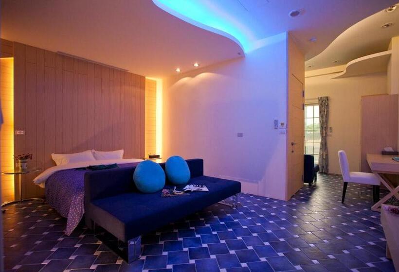 اتاق استاندارد چهار تخته, Richie Homestay