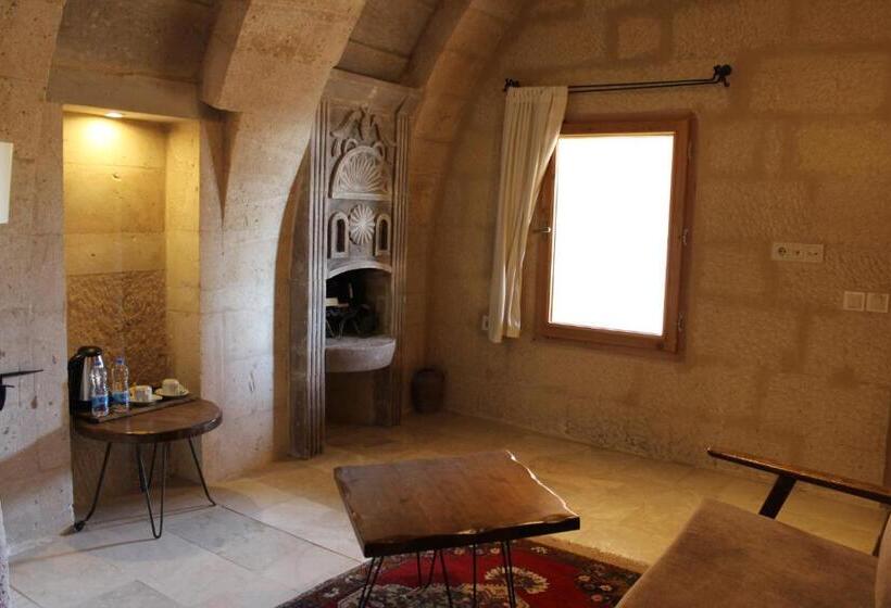 수피리어 스위트, Helike Cave Suites