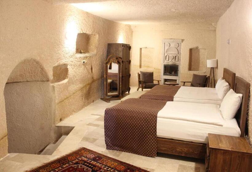 수피리어 스위트, Helike Cave Suites