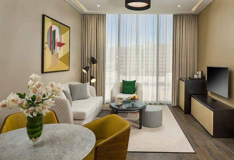 Люкс Премиум, Millennium Al Barsha