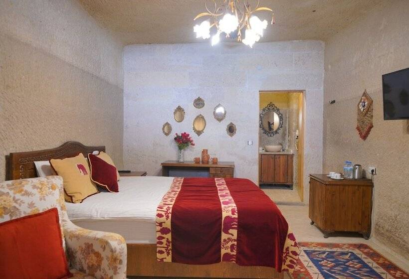 اتاق لوکس, Salkım Cave House