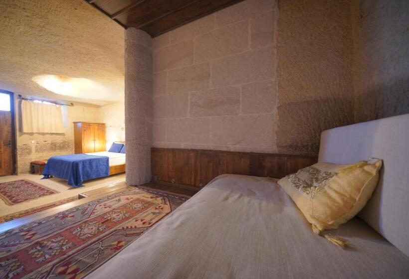 اتاق استاندارد سه نفره, Salkım Cave House