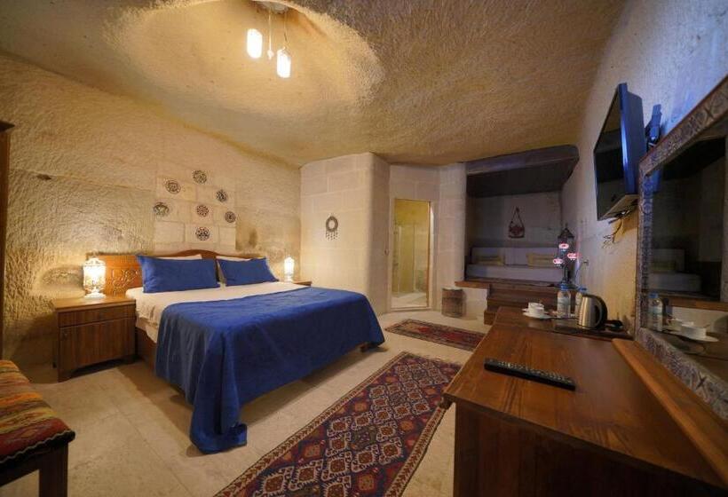اتاق استاندارد سه نفره, Salkım Cave House