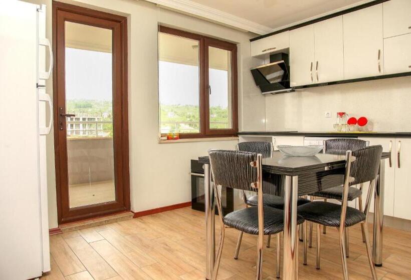 Апартаменты 2 Спальни Вид на Море, Royal Inn Seza Residence