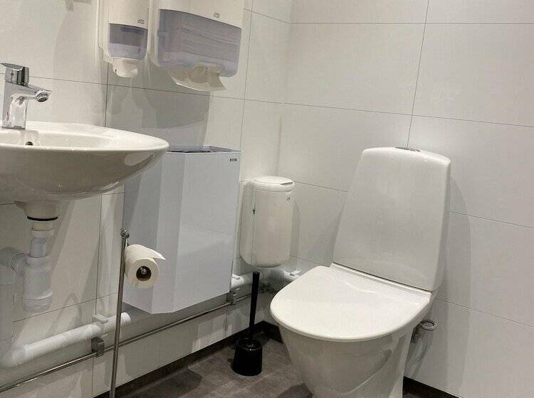 Standardrum Delat Badrum, Gamla Televerket B&b