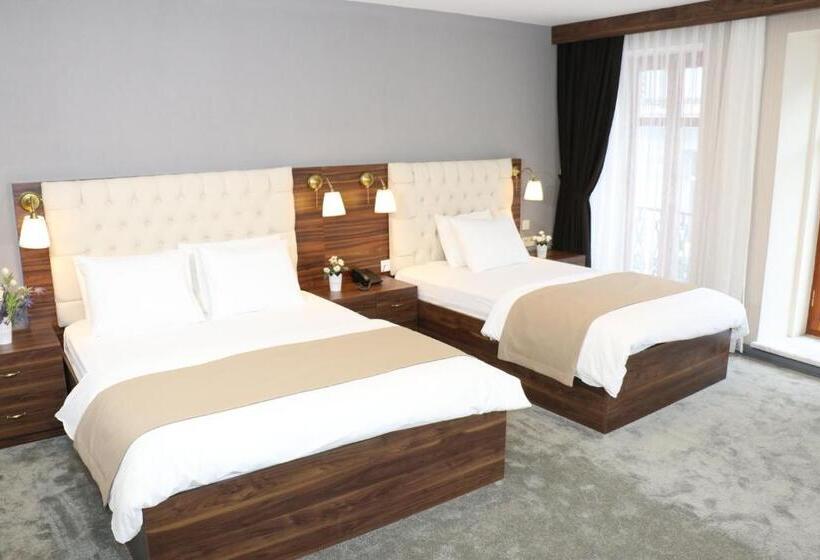 Triple Room Sea View, Vita Suites Karakoy